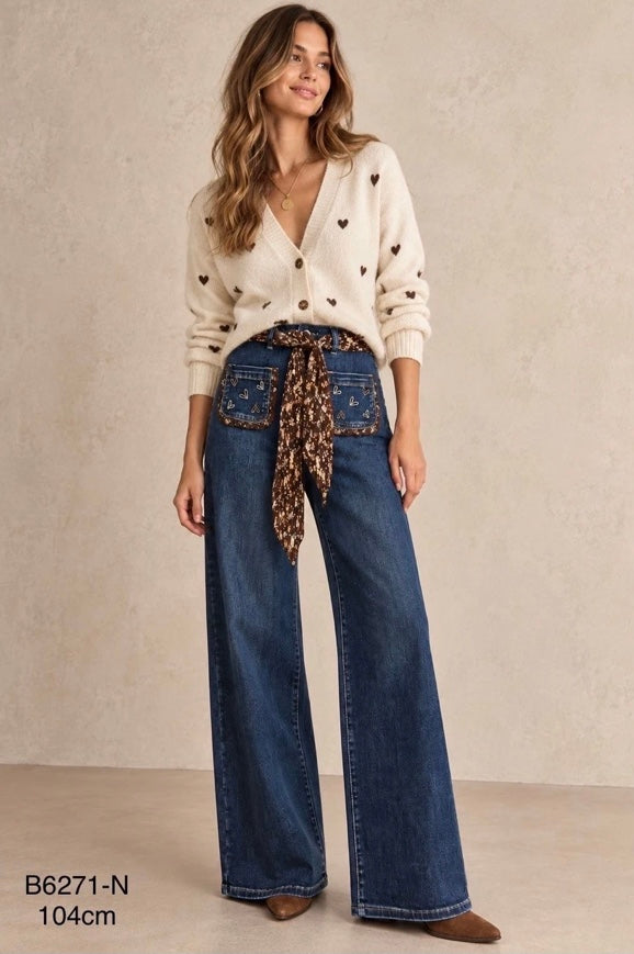 Jean ceinture fleurie