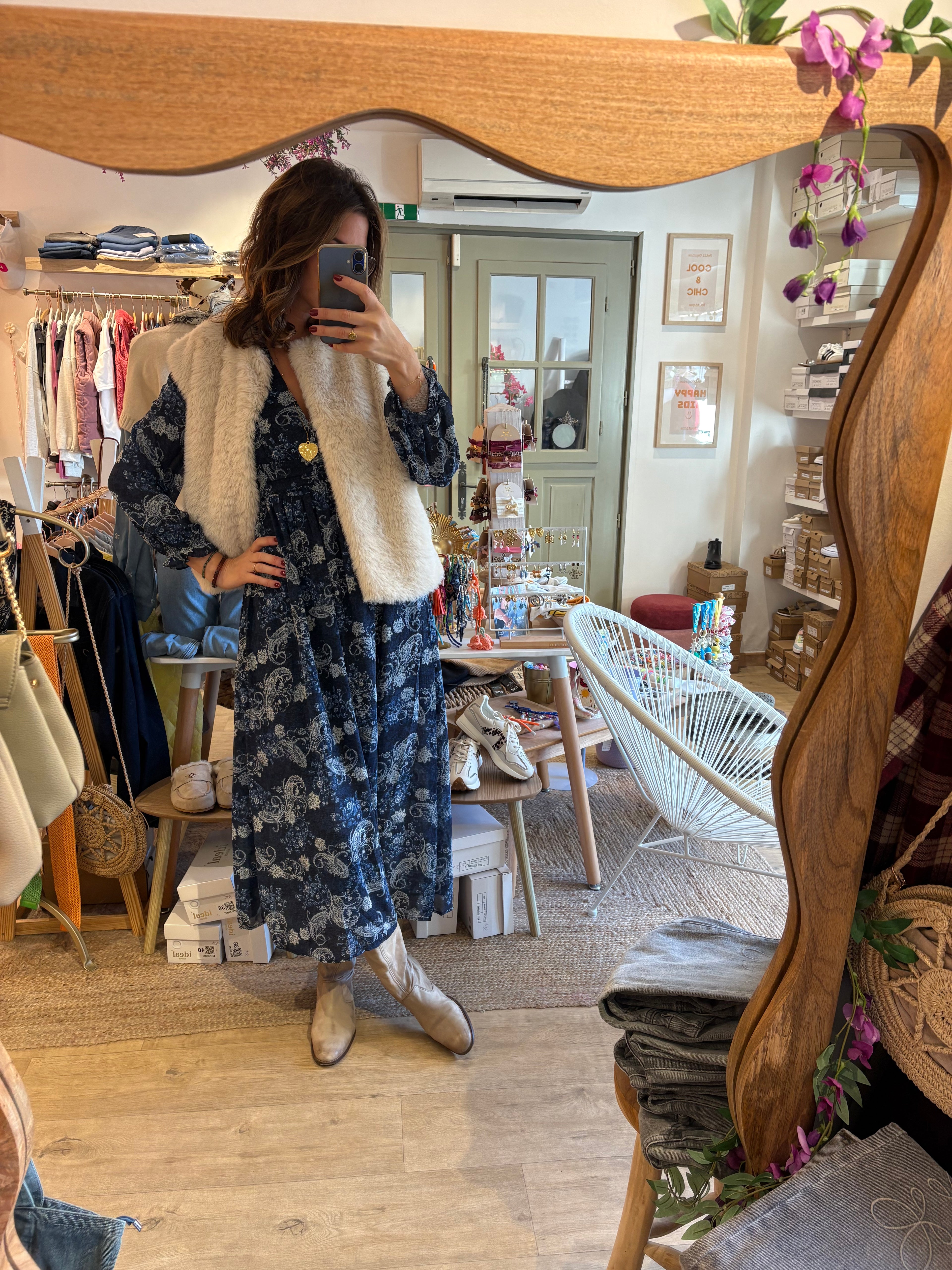 Robe Carla